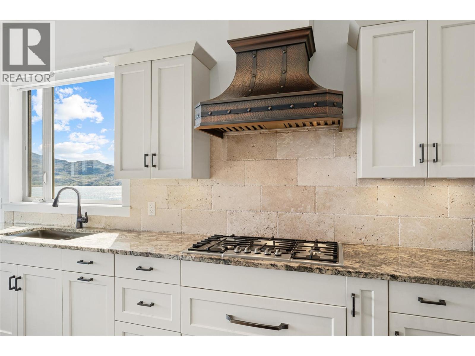 6267 Sundstrom Place Unit# 11, Peachland