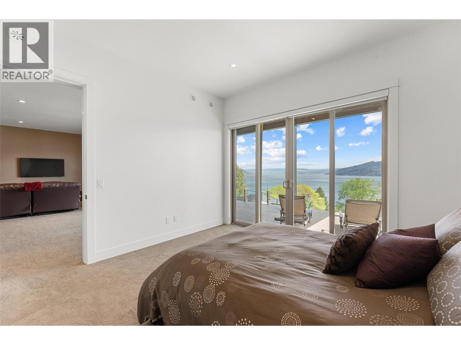 6267 Sundstrom Place Unit# 11, Peachland