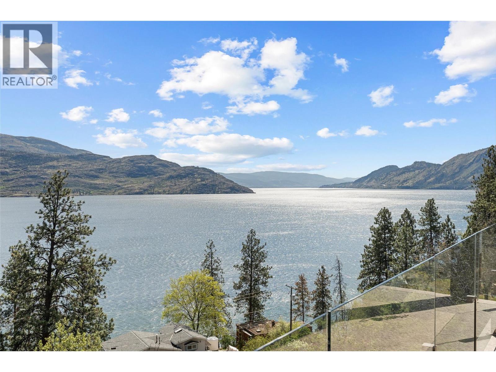 6267 Sundstrom Place Unit# 11, Peachland