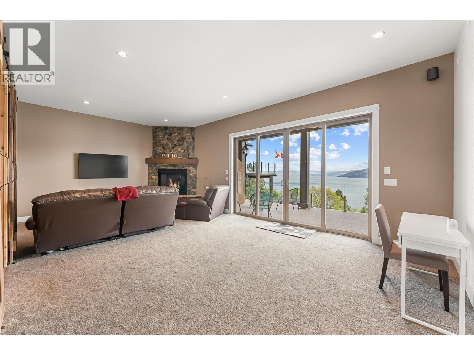 6267 Sundstrom Place Unit# 11, Peachland