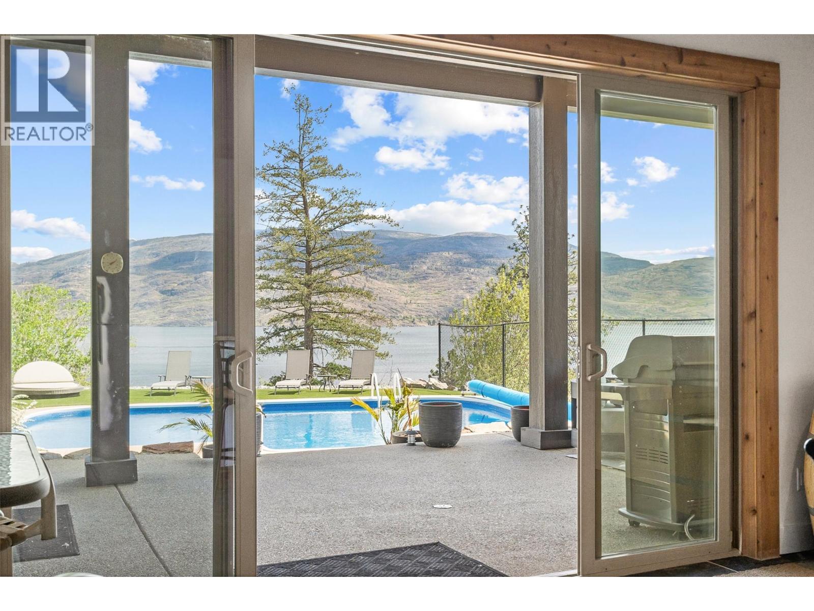 6267 Sundstrom Place Unit# 11, Peachland