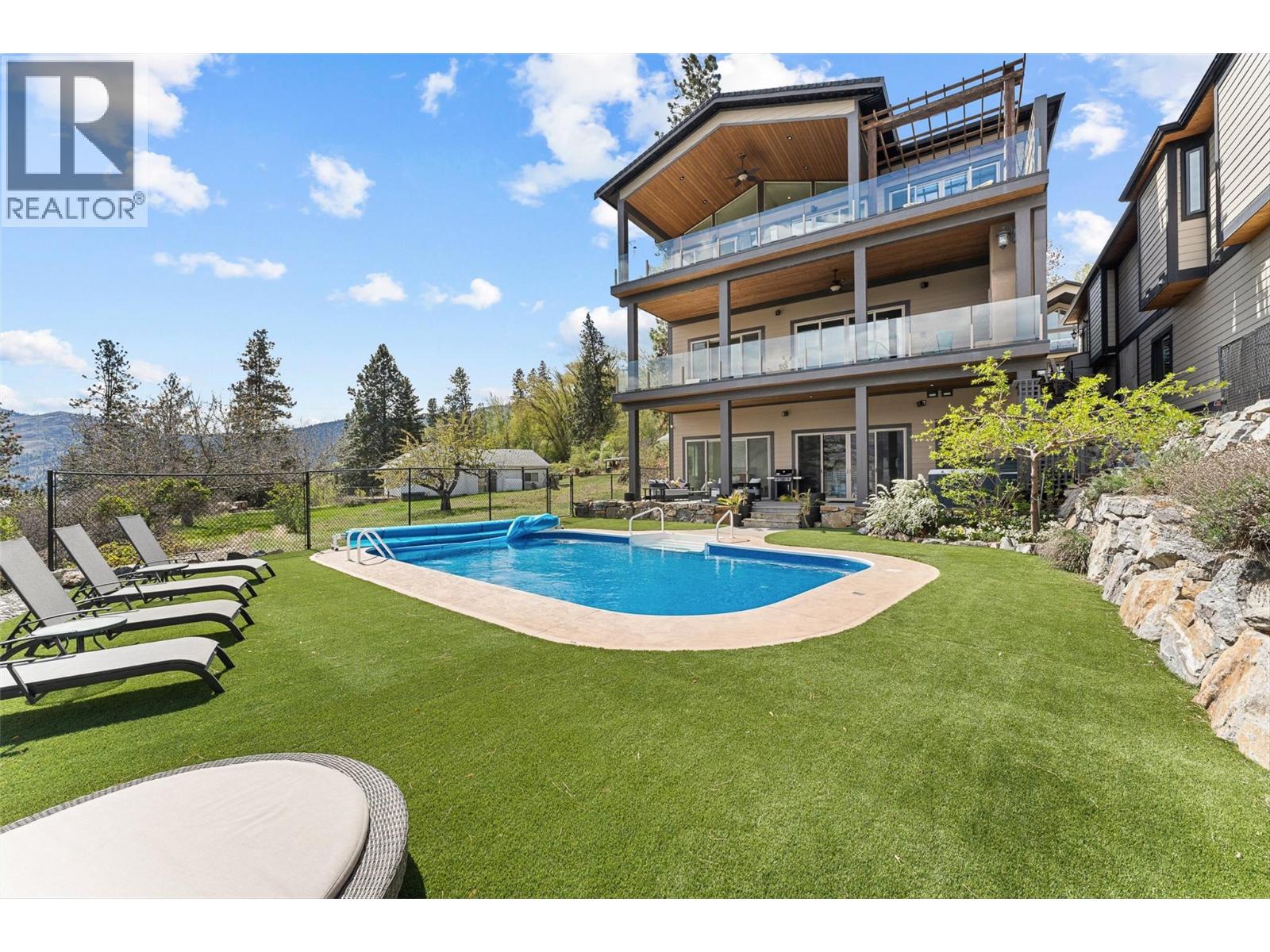 6267 Sundstrom Place Unit# 11, Peachland