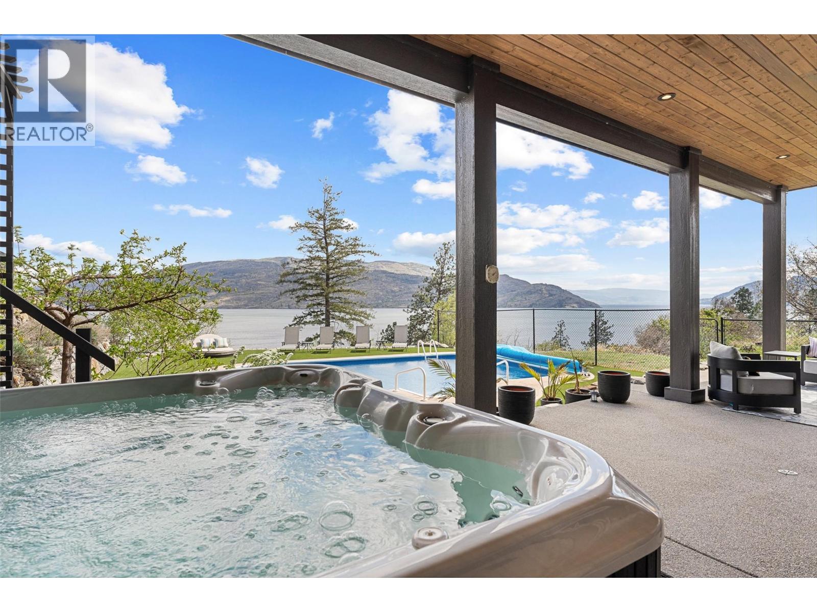 6267 Sundstrom Place Unit# 11, Peachland