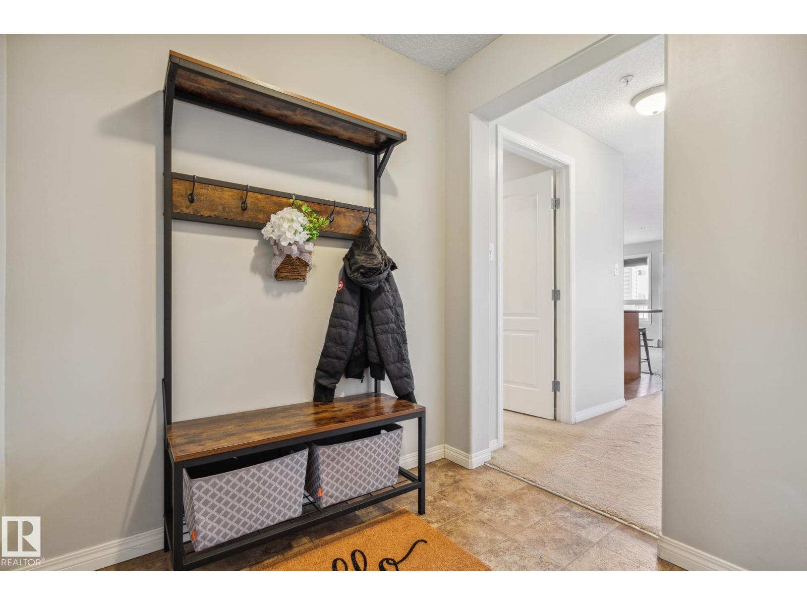 #1306 330 CLAREVIEW STATION DR NW - 4
