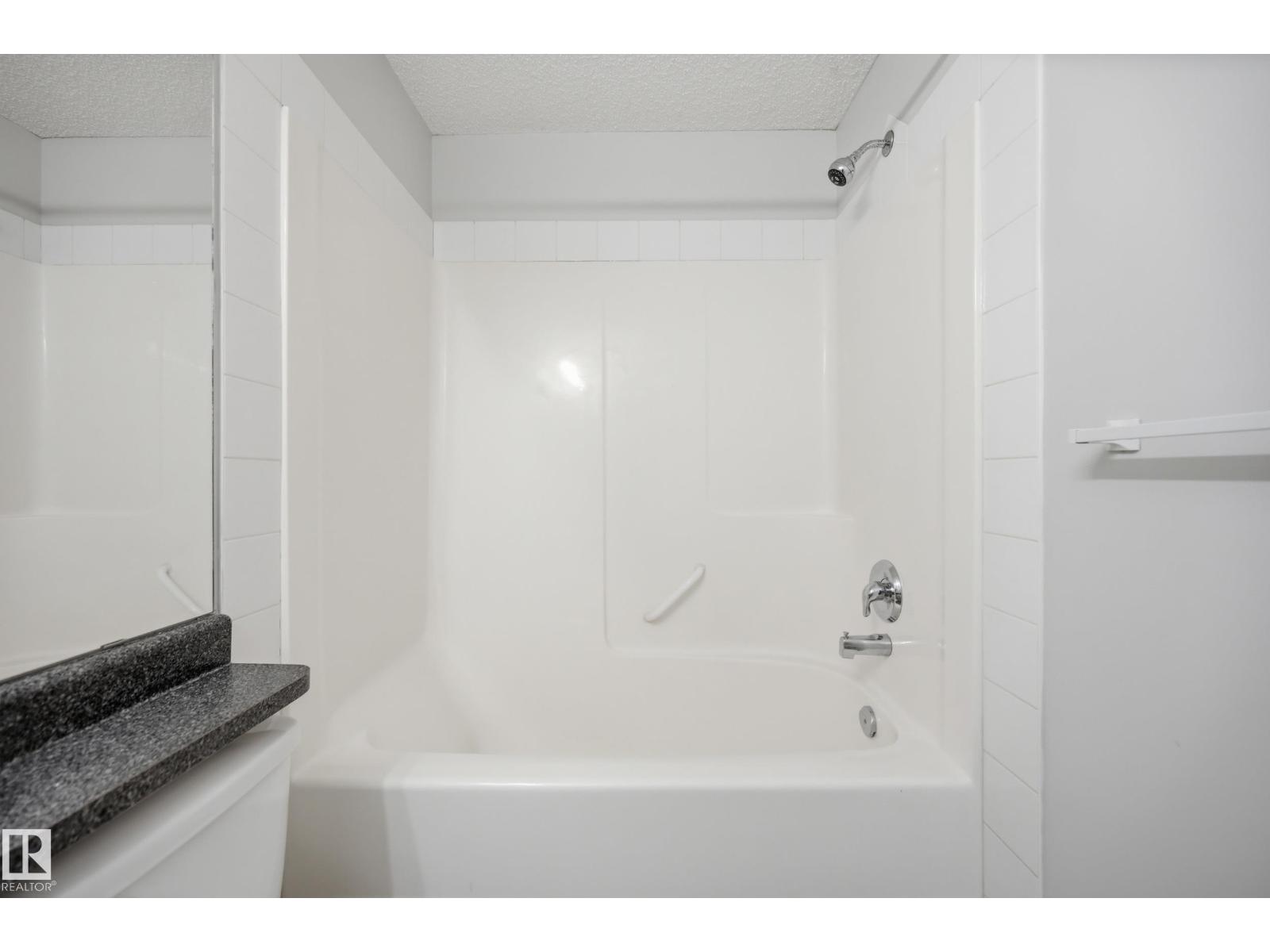 #111 3040 SPENCE WD SW - 15