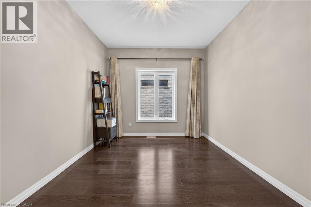 225 KETTLE LAKE Drive, New Hamburg, Ontario, N3A0C3 — Photo 25