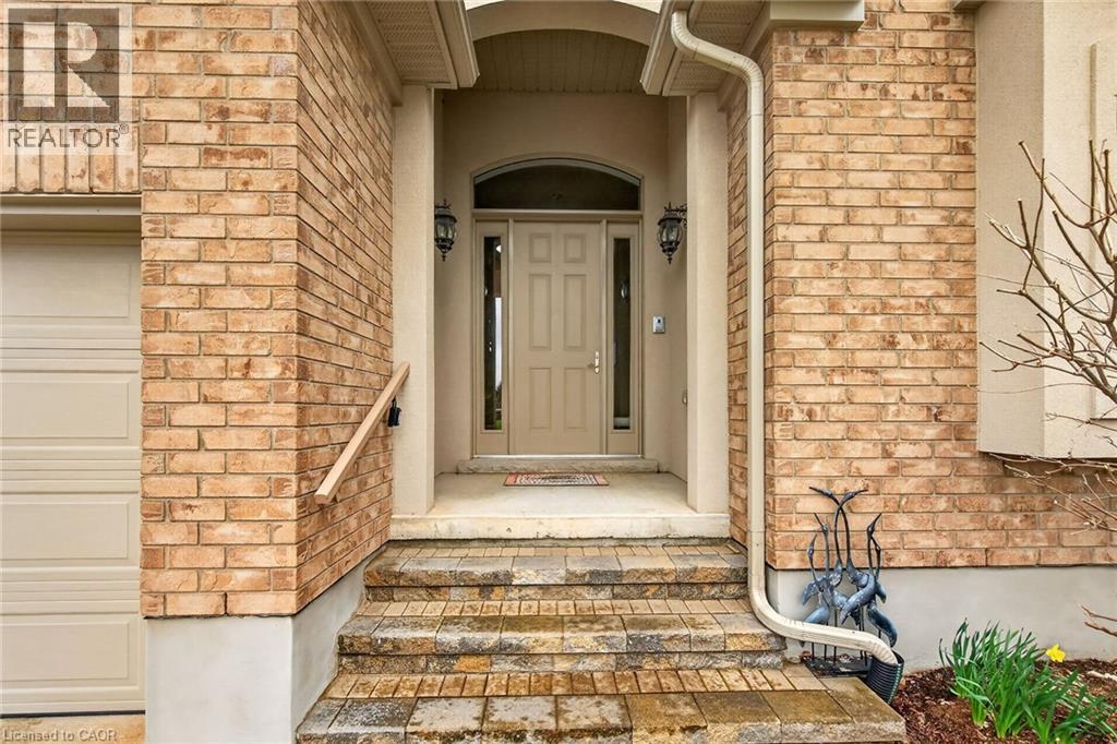 225 KETTLE LAKE Drive, New Hamburg, Ontario, N3A0C3 — Photo 3