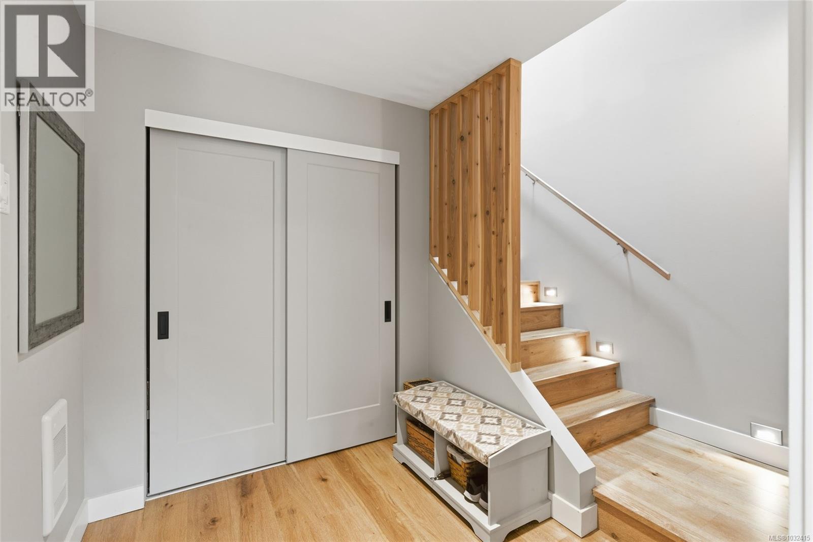 1691 Acacia Rd, Nanoose Bay