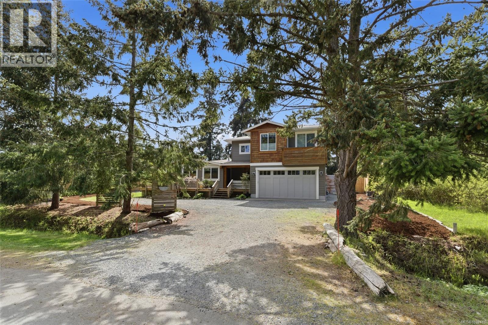 1691 Acacia Rd, Nanoose Bay