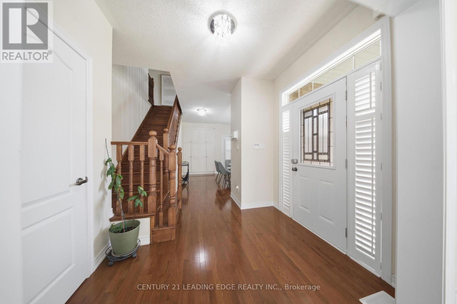 35 LOBELIA STREET - 10