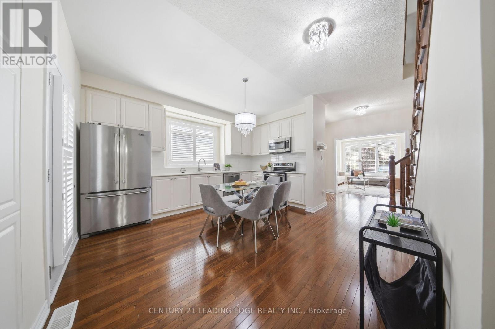 35 LOBELIA STREET - 11