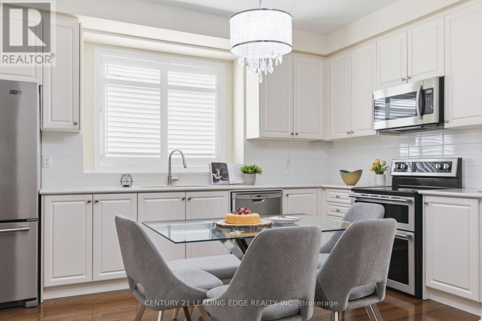 35 LOBELIA STREET - 12