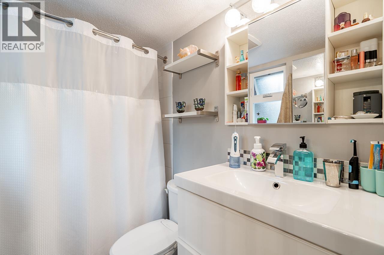 101F 3655 SHAUGHNESSY STREET, Port Coquitlam