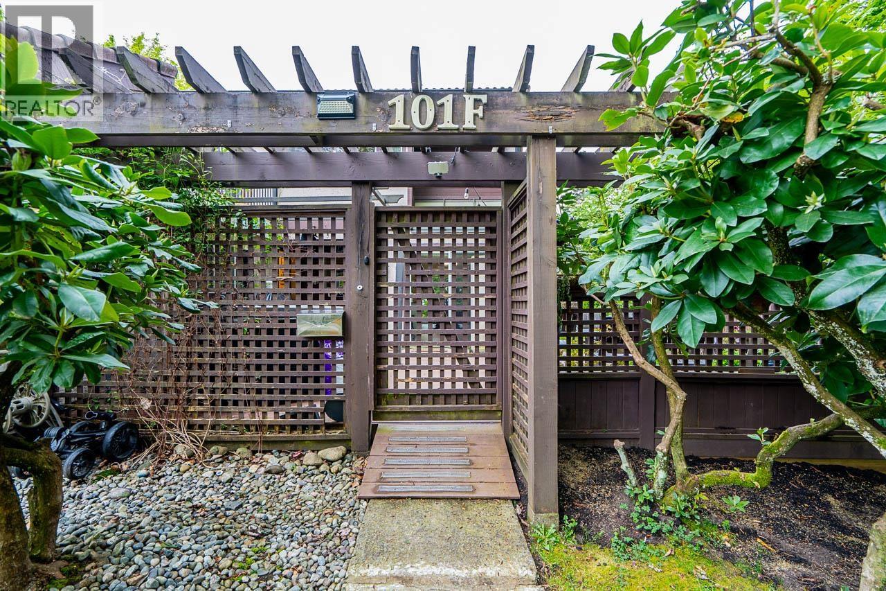 101F 3655 SHAUGHNESSY STREET, Port Coquitlam