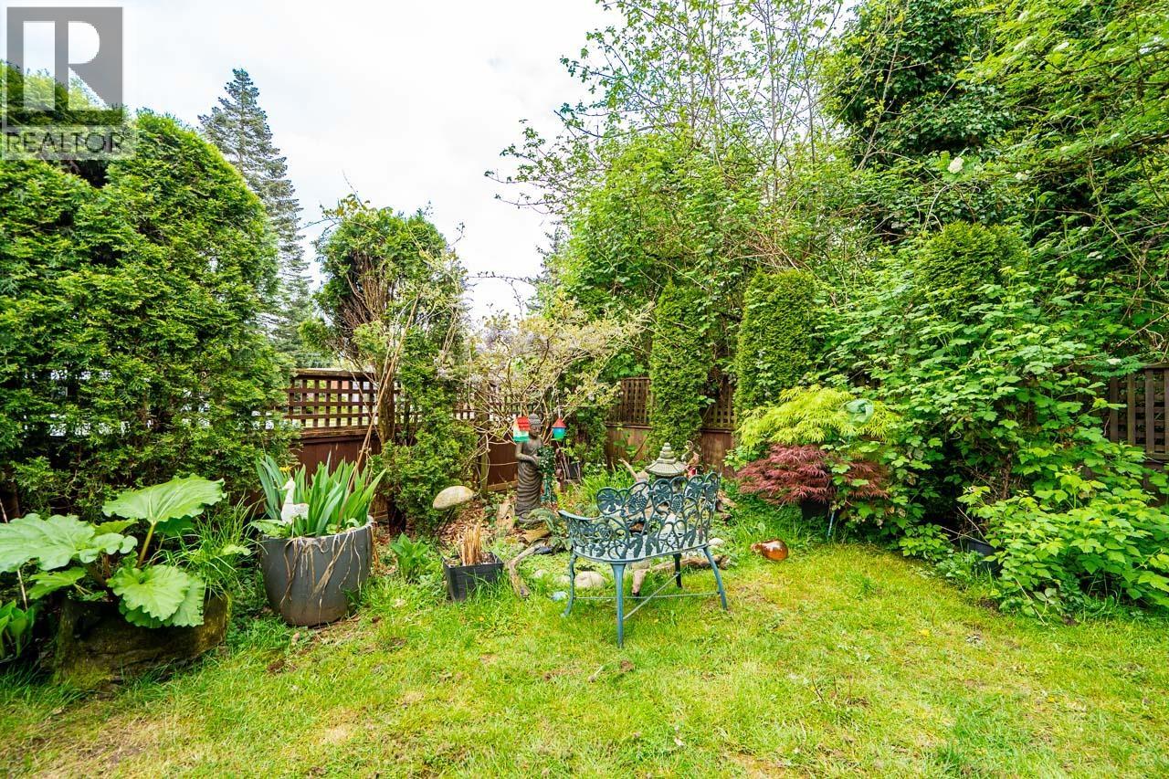 101F 3655 SHAUGHNESSY STREET, Port Coquitlam