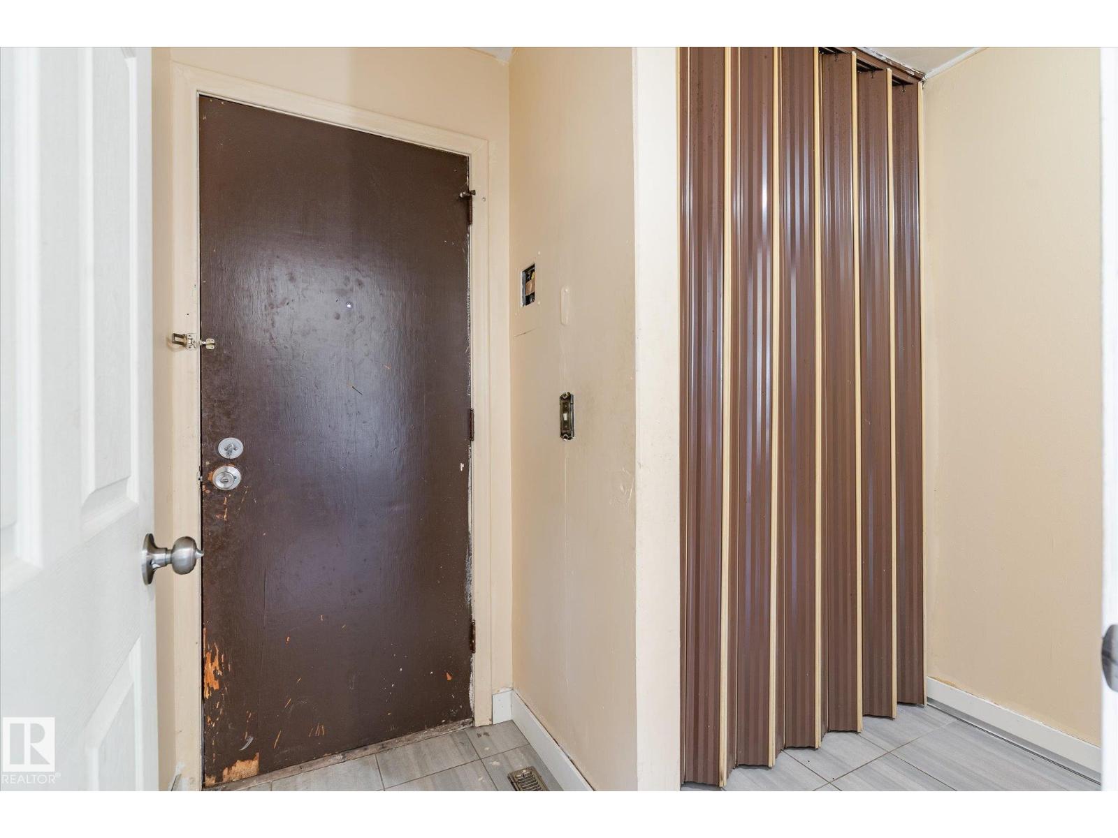 10531 128 AV NW, Edmonton