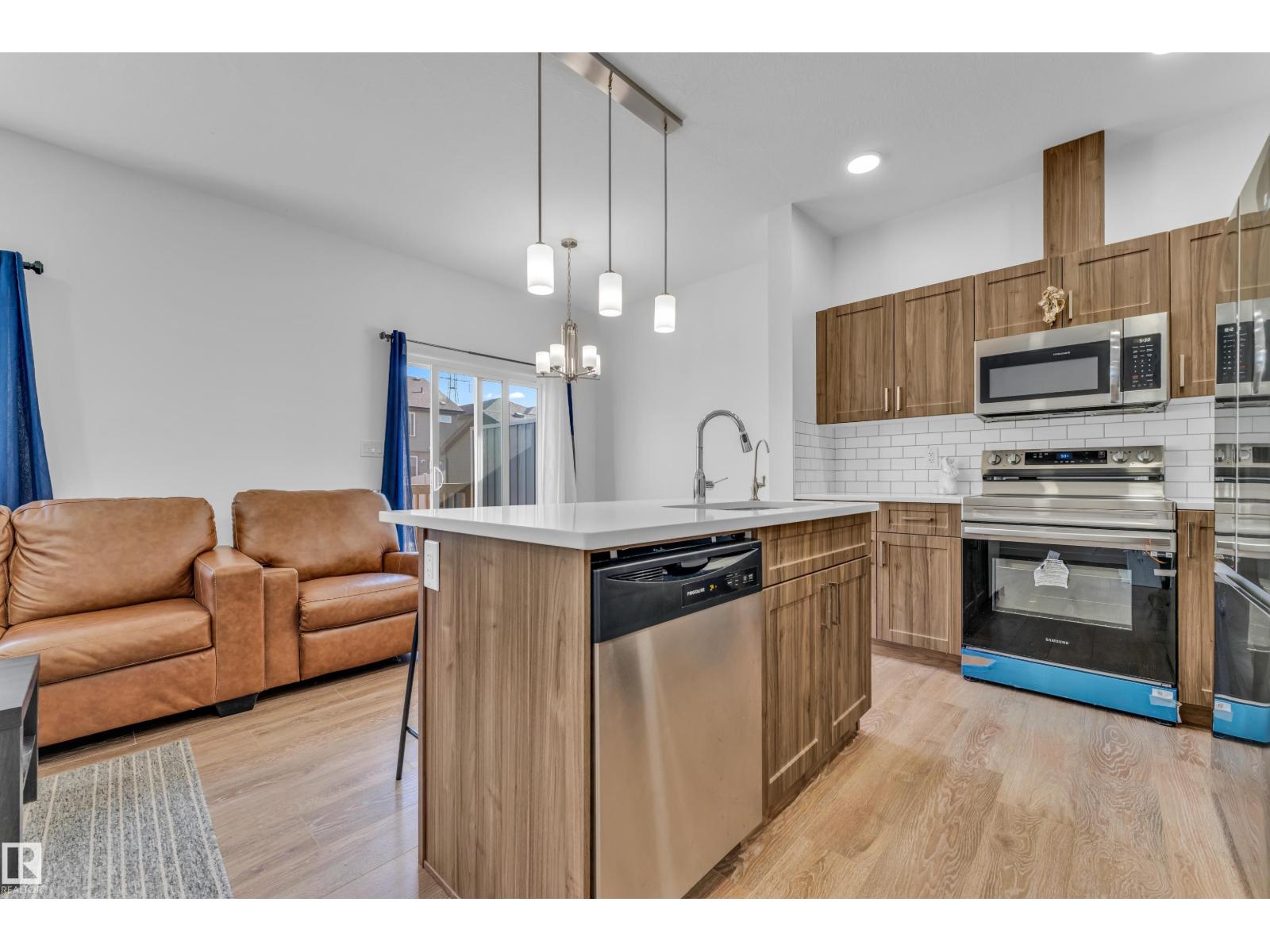 #41 603 ORCHARDS BV SW, Edmonton