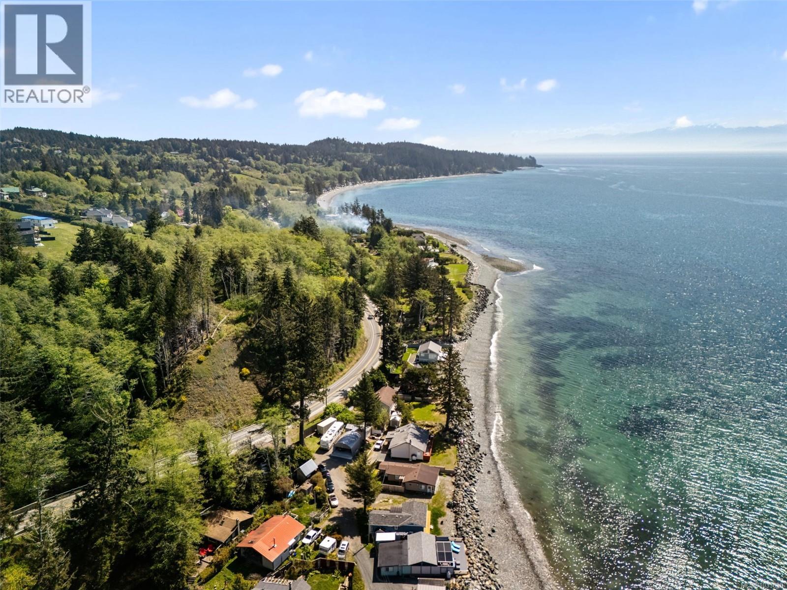 12 8895 West Coast Rd, Sooke