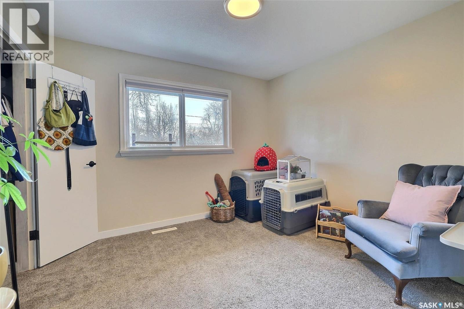 617 Mullin AVENUE E - 18