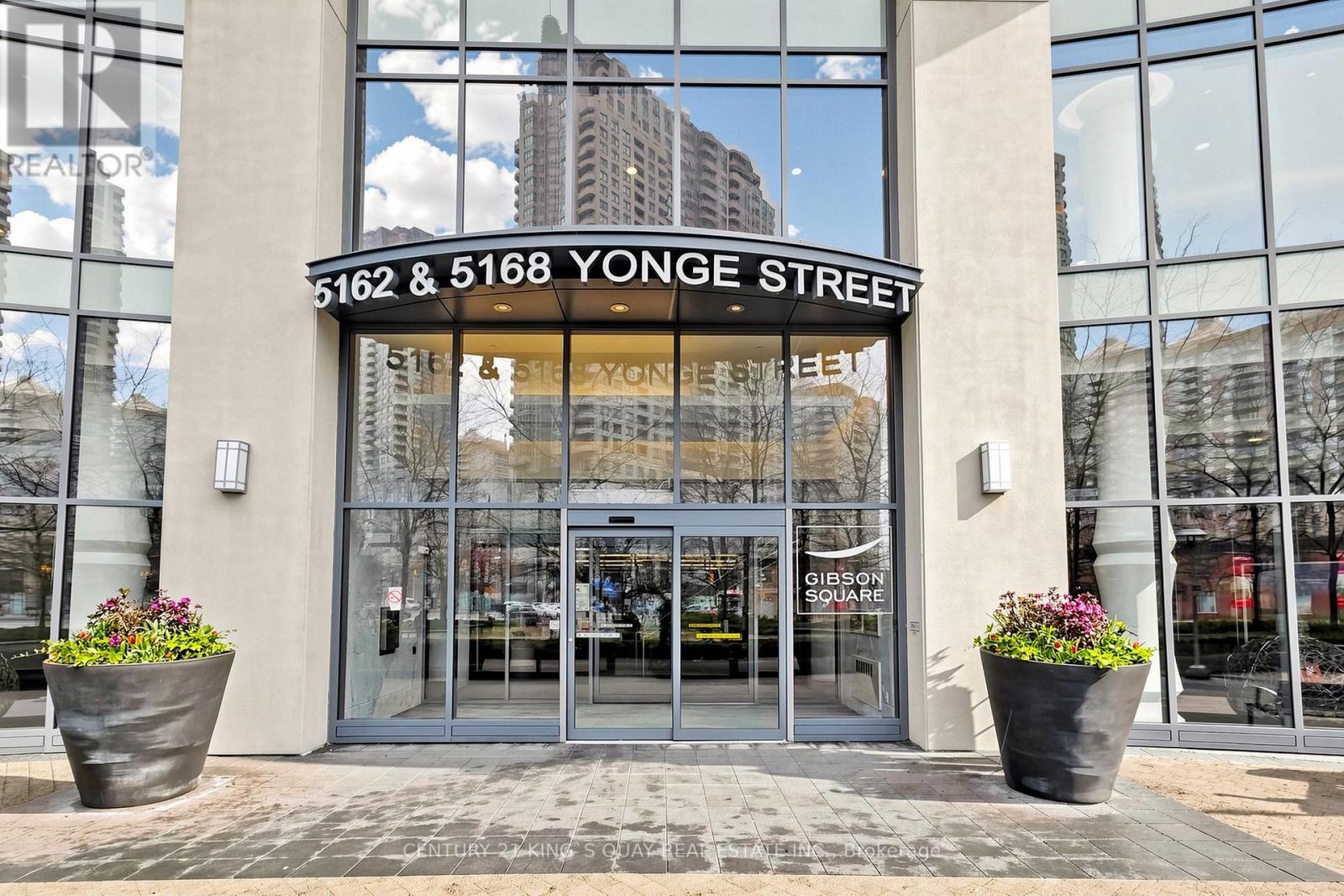 #LPH101 5168 YONGE STREET - 6