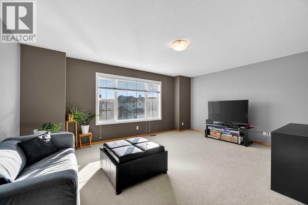 201 Saddlecrest Way NE — photo 38