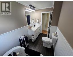 1032 Caroline Road, Clearwater, BC V0E1N2 Photo 24