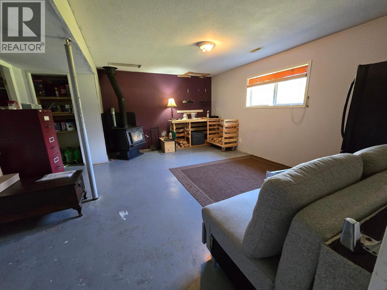 1032 CAROLINE Road - 29