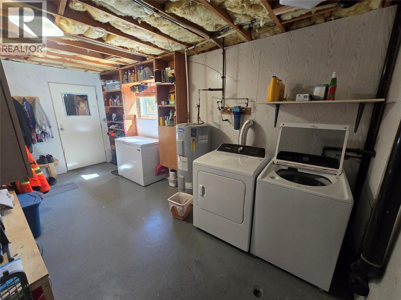 1032 CAROLINE Road - 34