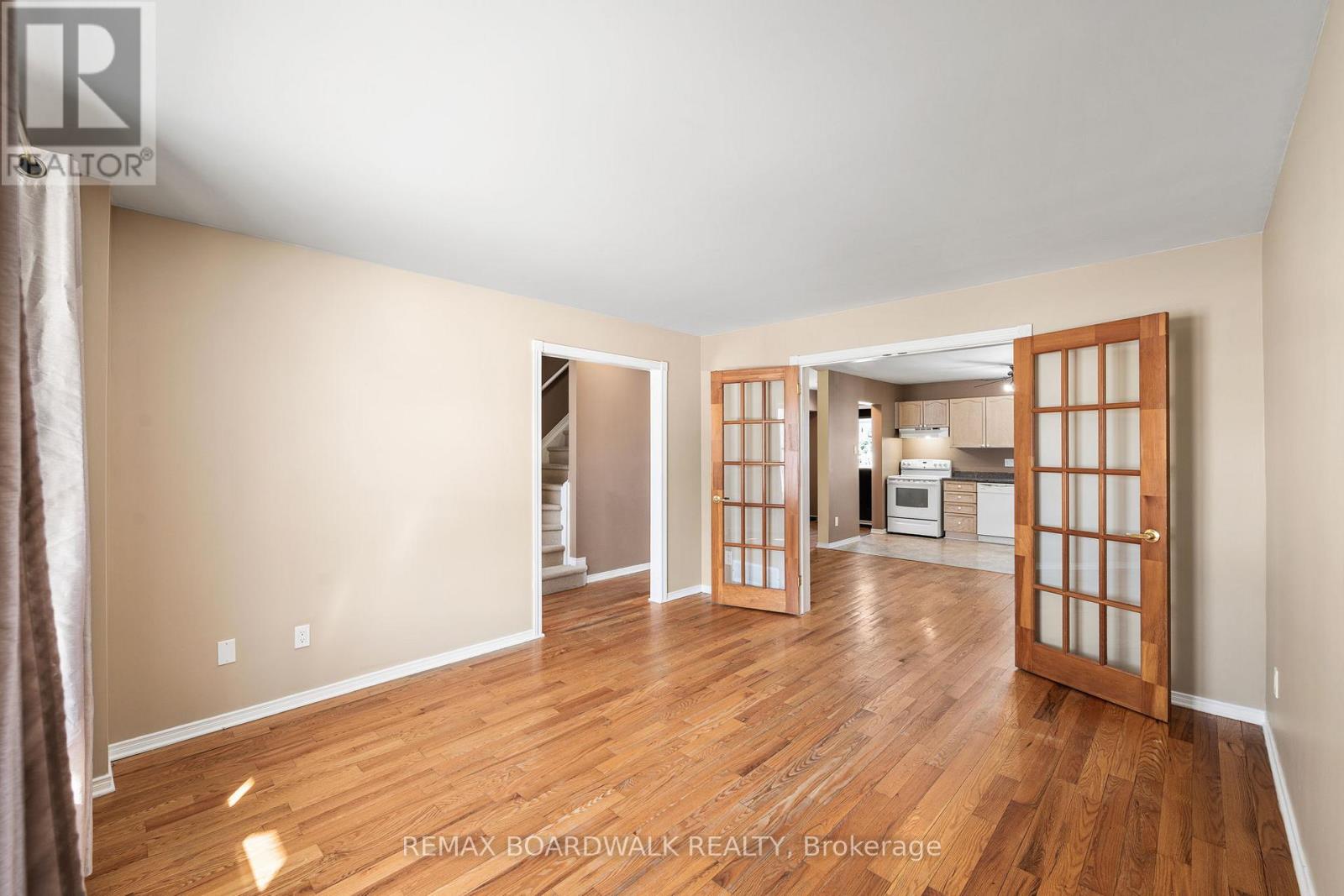 45 JOHNSTON STREET - 9