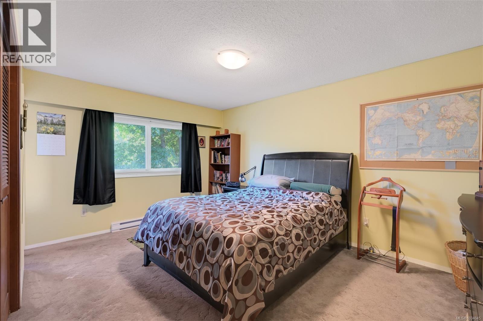 5847 Sycamore St, Duncan