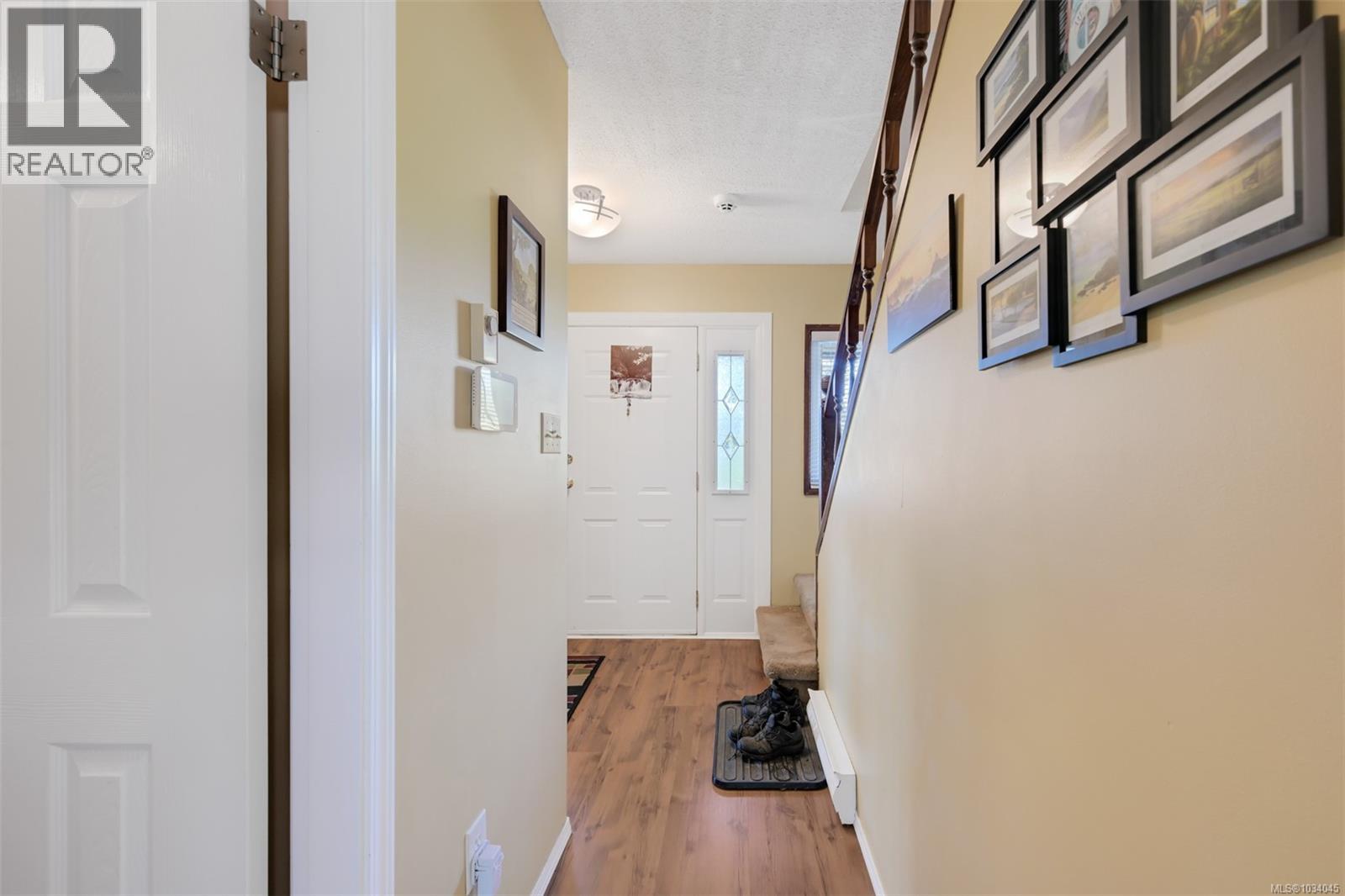 5847 Sycamore St, Duncan