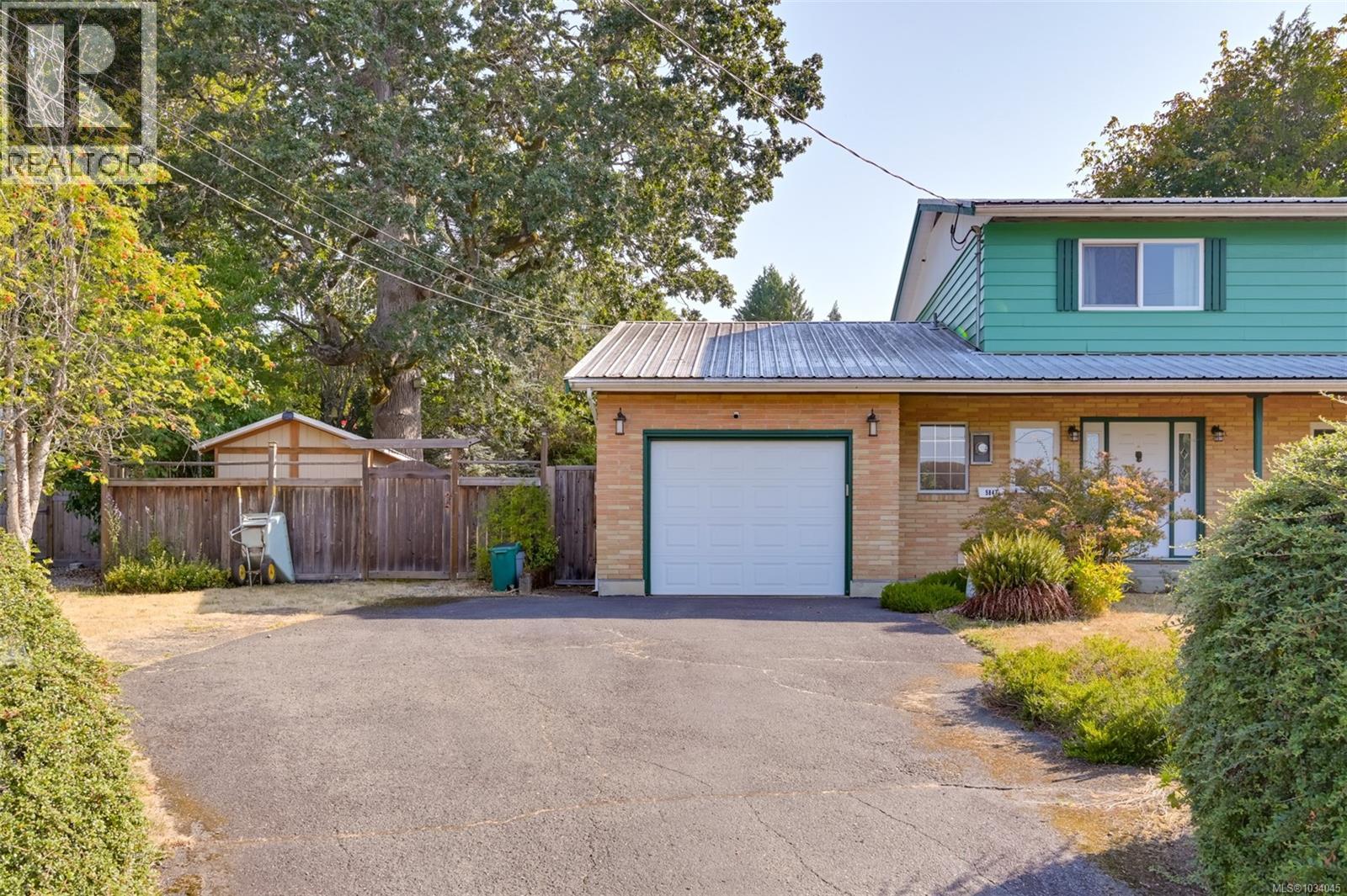 5847 Sycamore St, Duncan