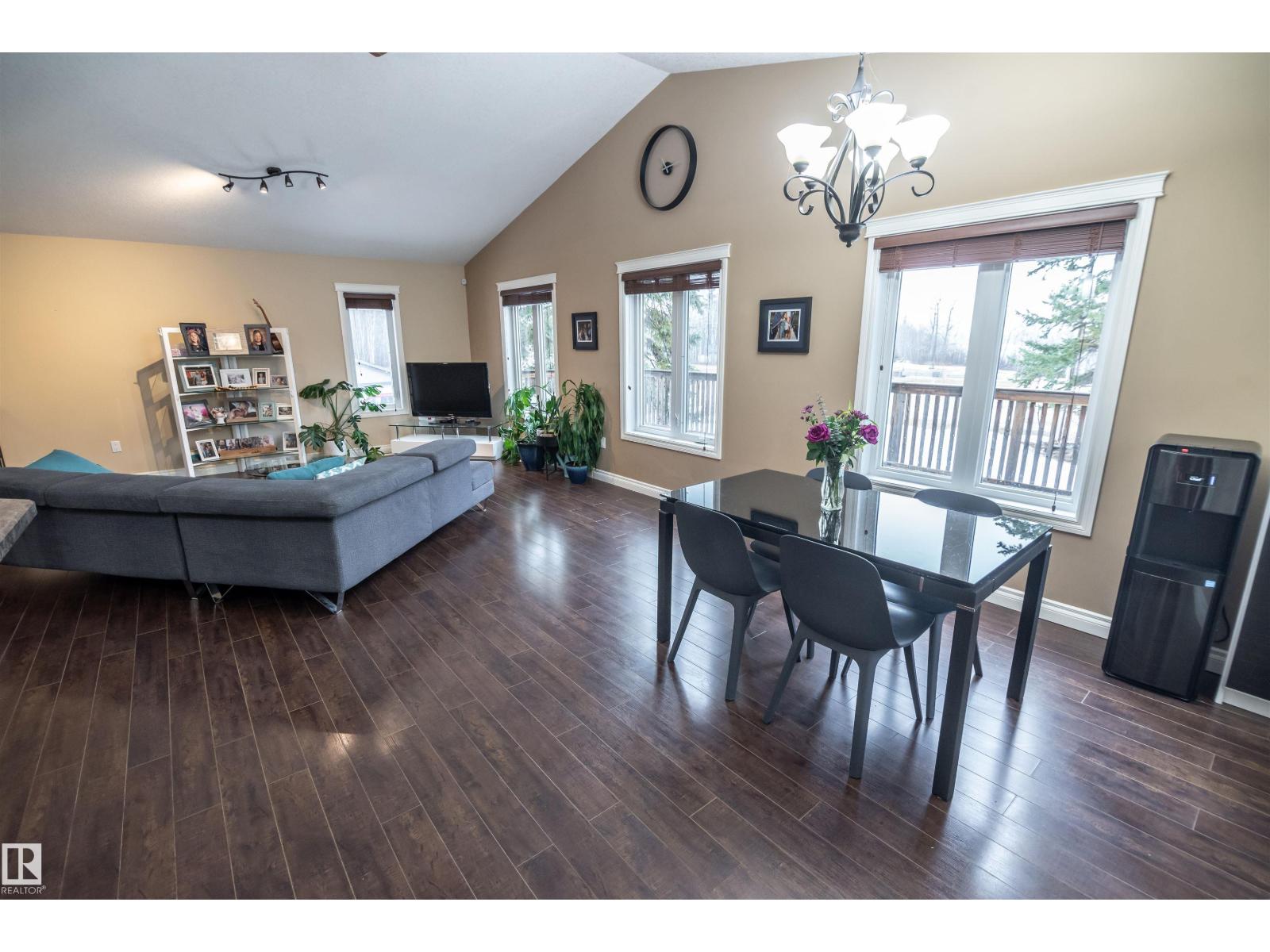 #424 53414 RGE ROAD 62 - 33