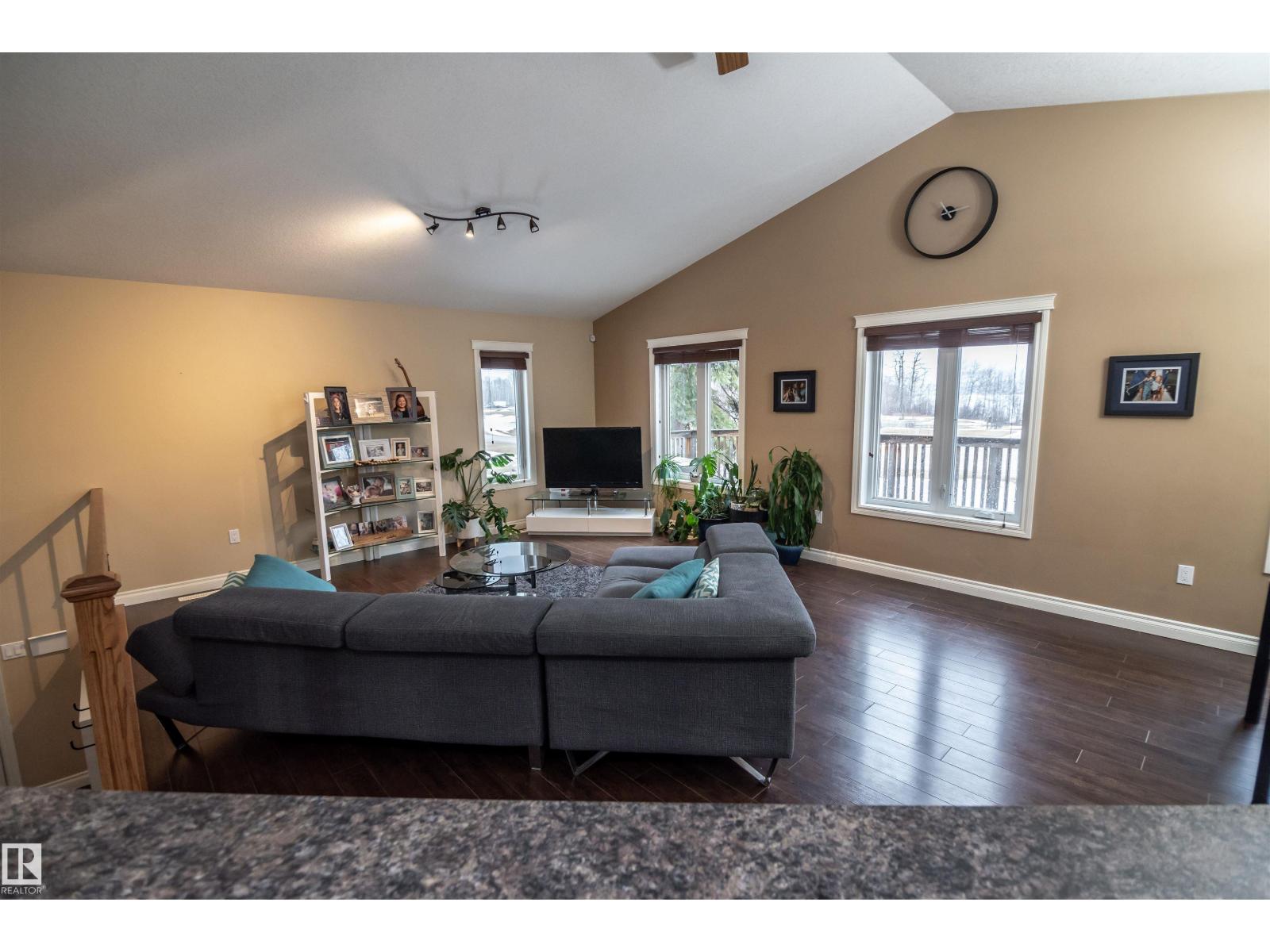 #424 53414 RGE ROAD 62 - 40