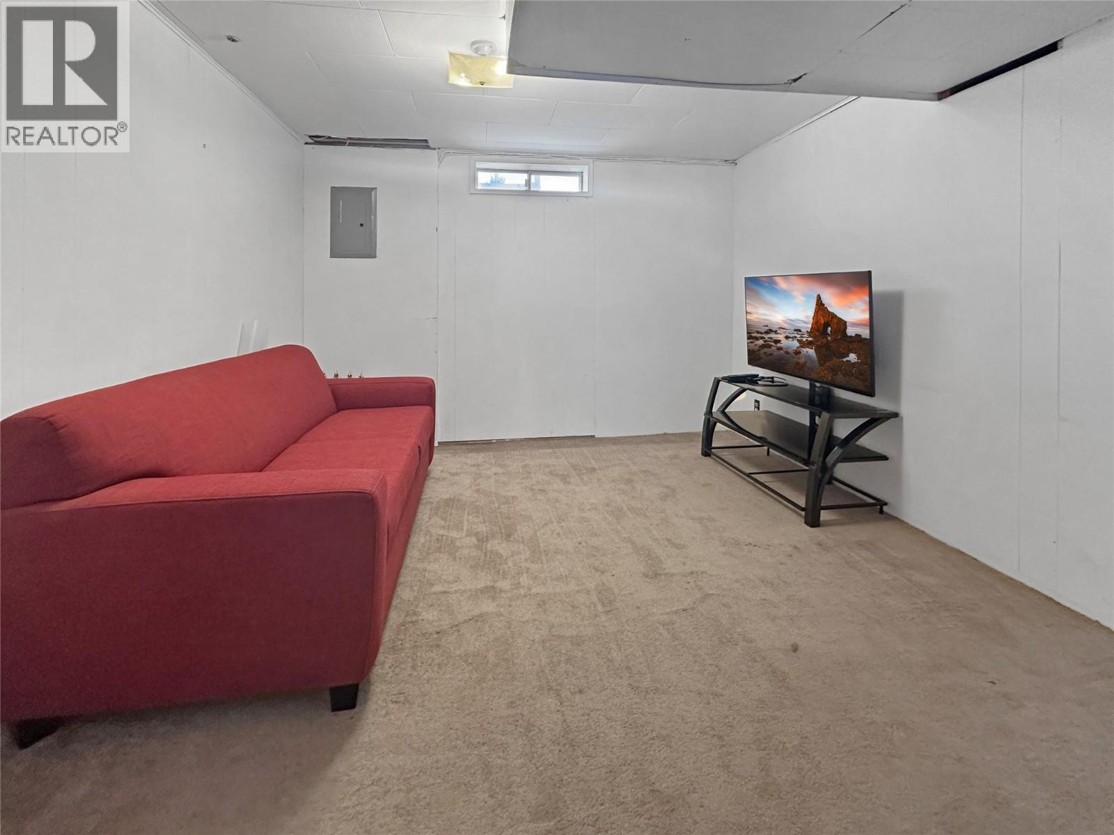 305 PANORAMA Crescent - 22