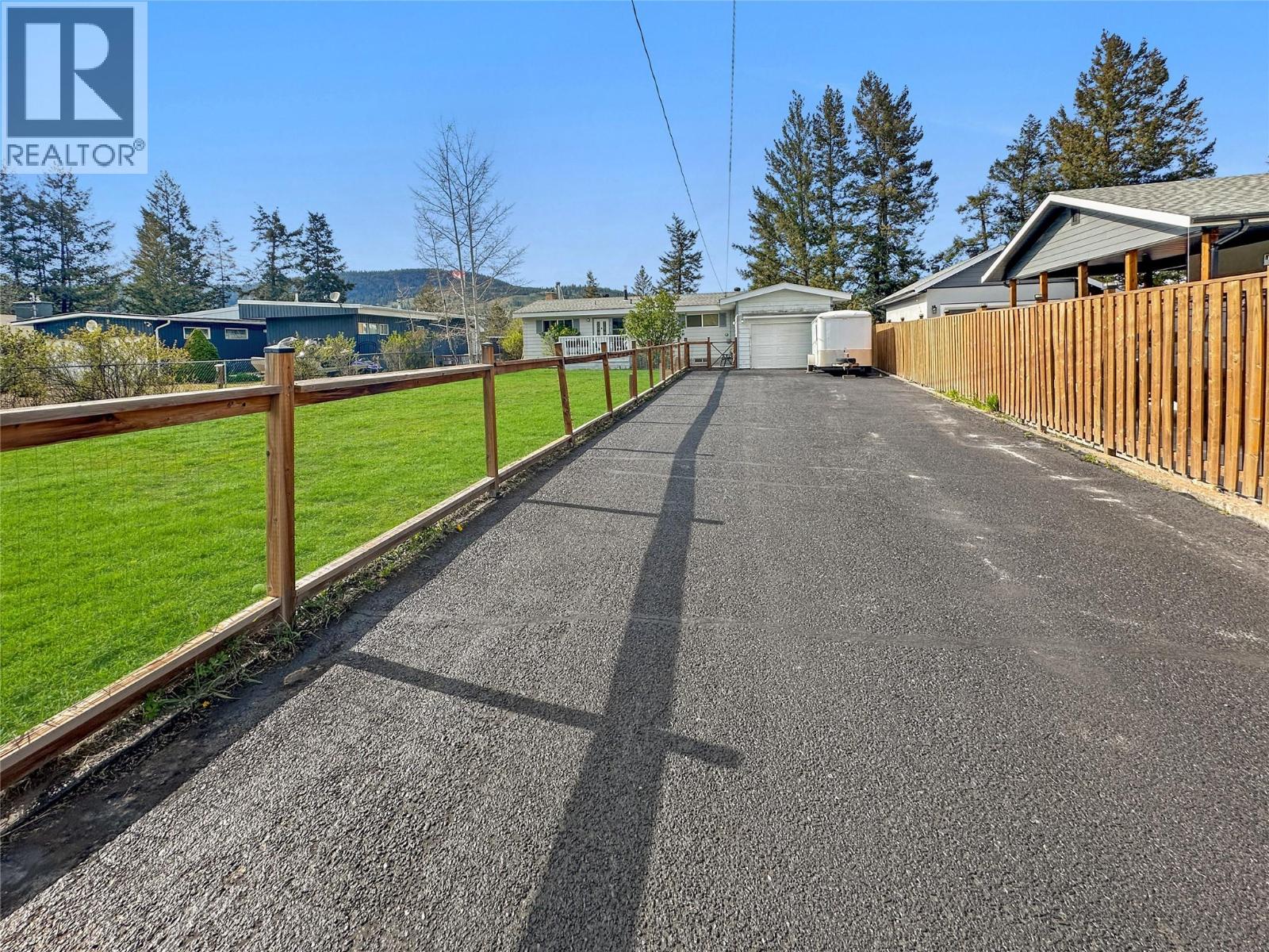  305 PANORAMA Crescent, Princeton