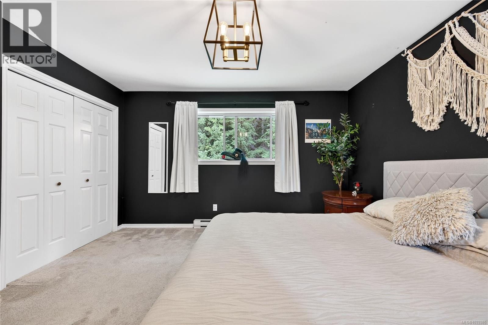 2249 McIntosh Rd, Shawnigan Lake