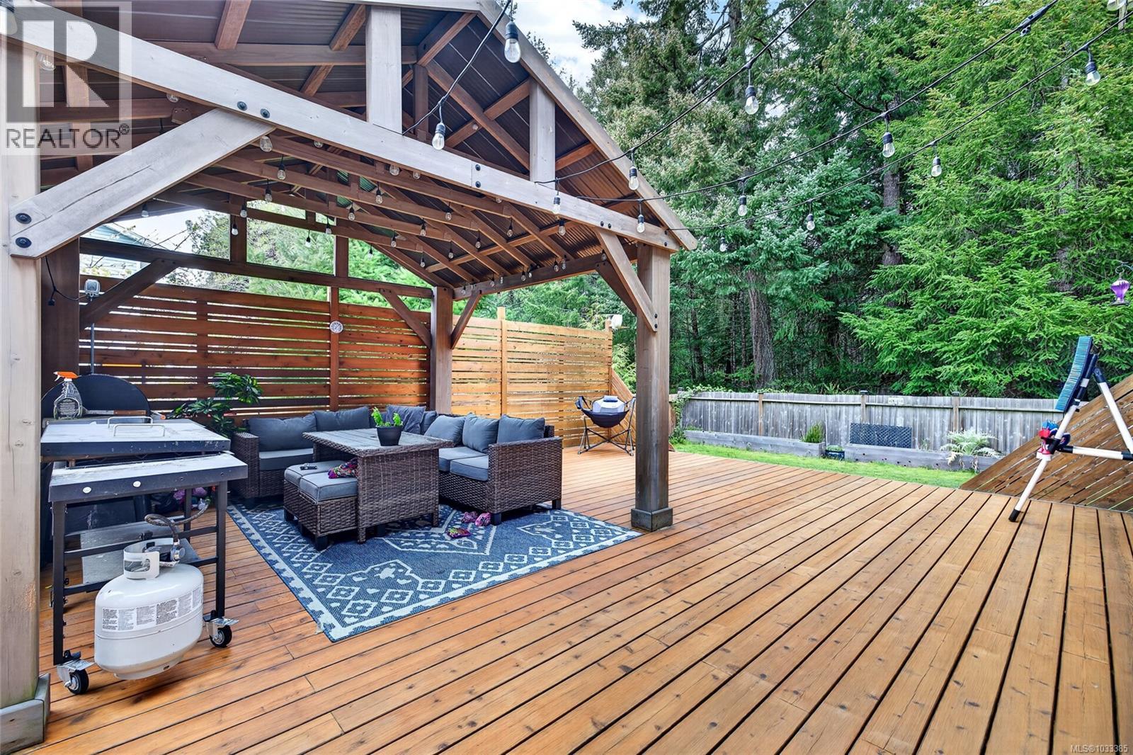 2249 McIntosh Rd, Shawnigan Lake