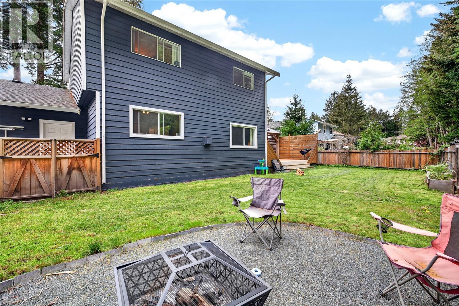 2249 McIntosh Rd, Shawnigan Lake