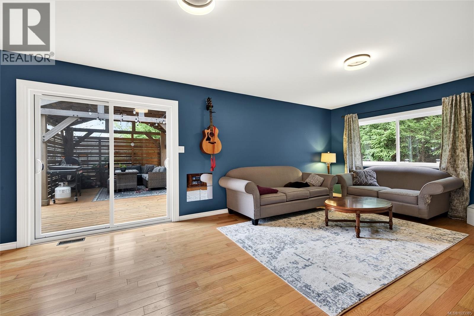 2249 McIntosh Rd, Shawnigan Lake
