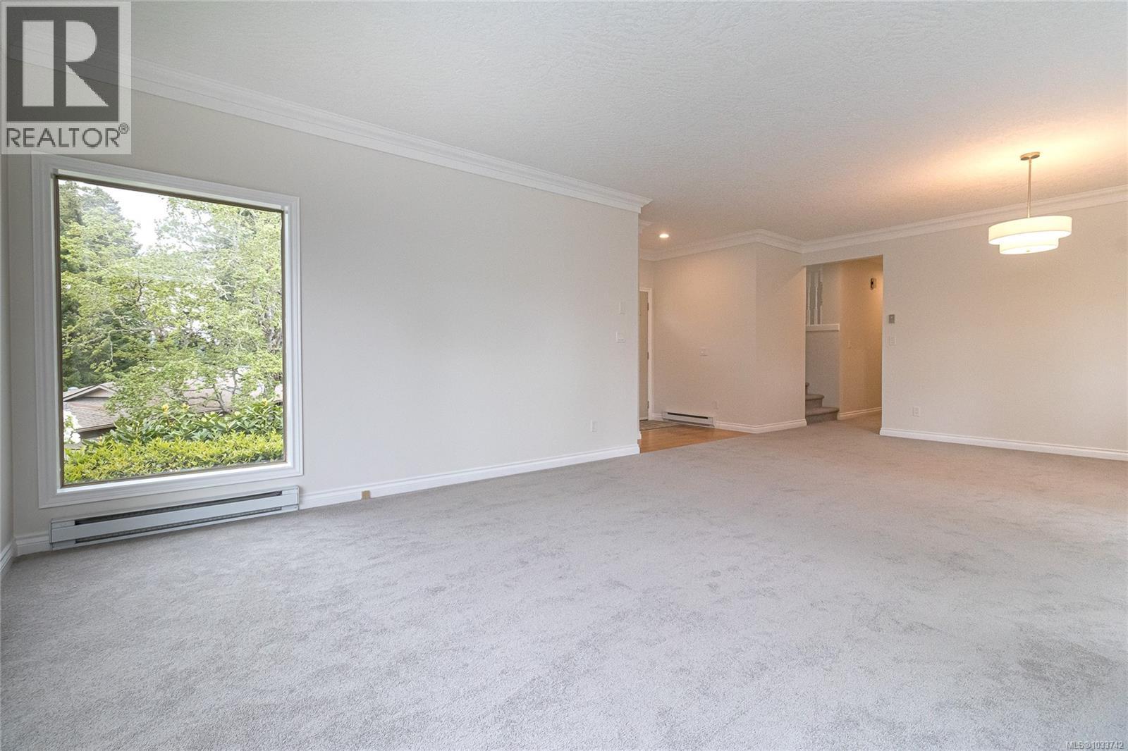 47 4300 Stoneywood Lane, Saanich