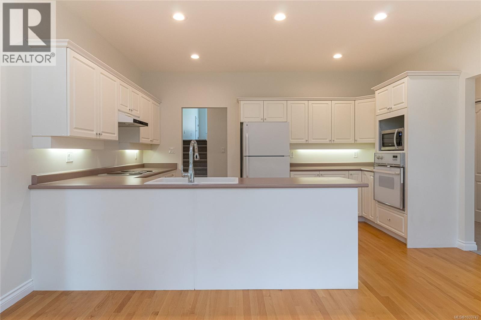 47 4300 Stoneywood Lane, Saanich