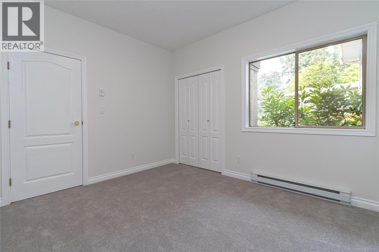 47 4300 Stoneywood Lane, Saanich