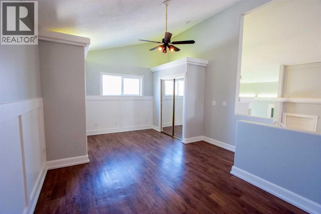 1629 Athabasca Street — photo 19