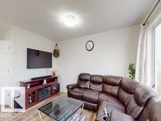 5114 20 AV SW, Edmonton