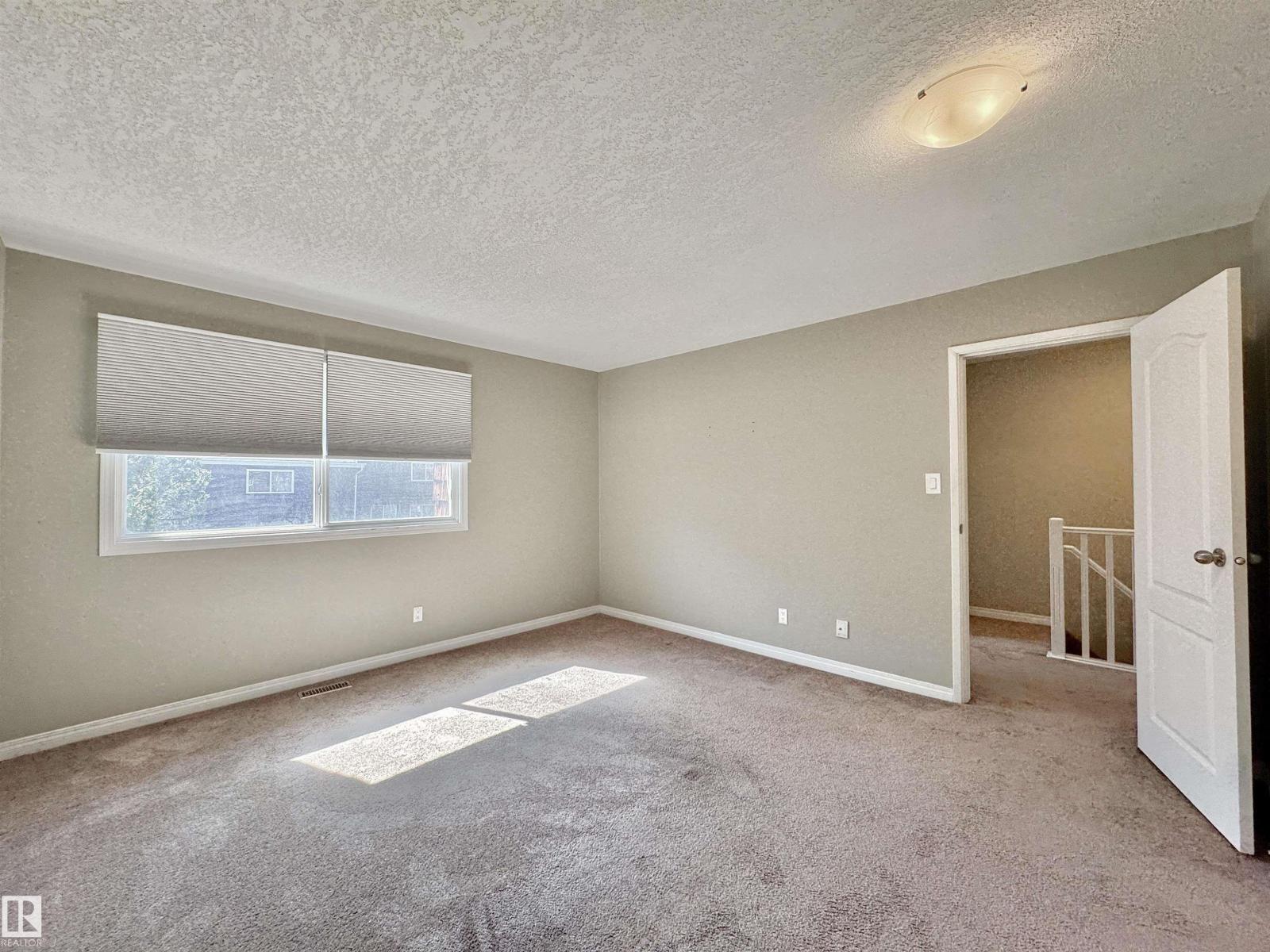 145 GREAT OA, Sherwood Park