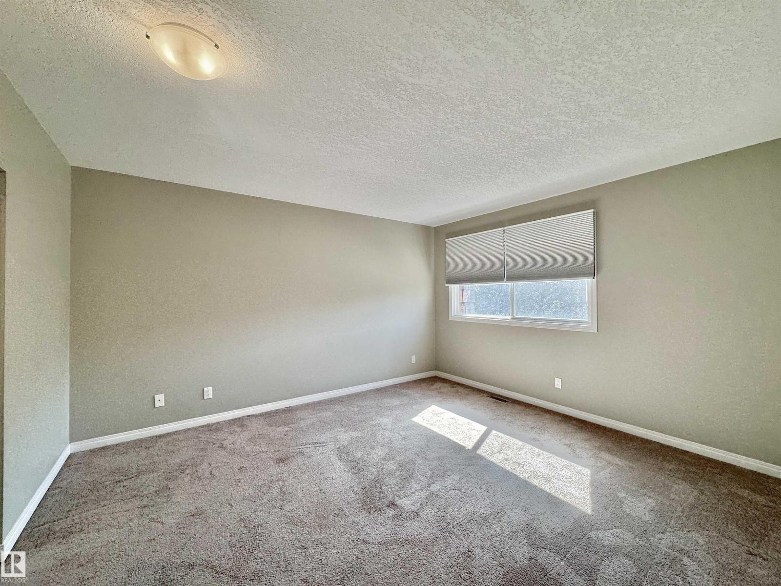 145 GREAT OA, Sherwood Park