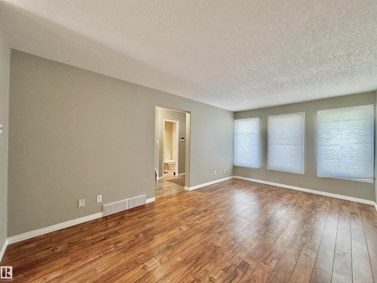 145 GREAT OA, Sherwood Park