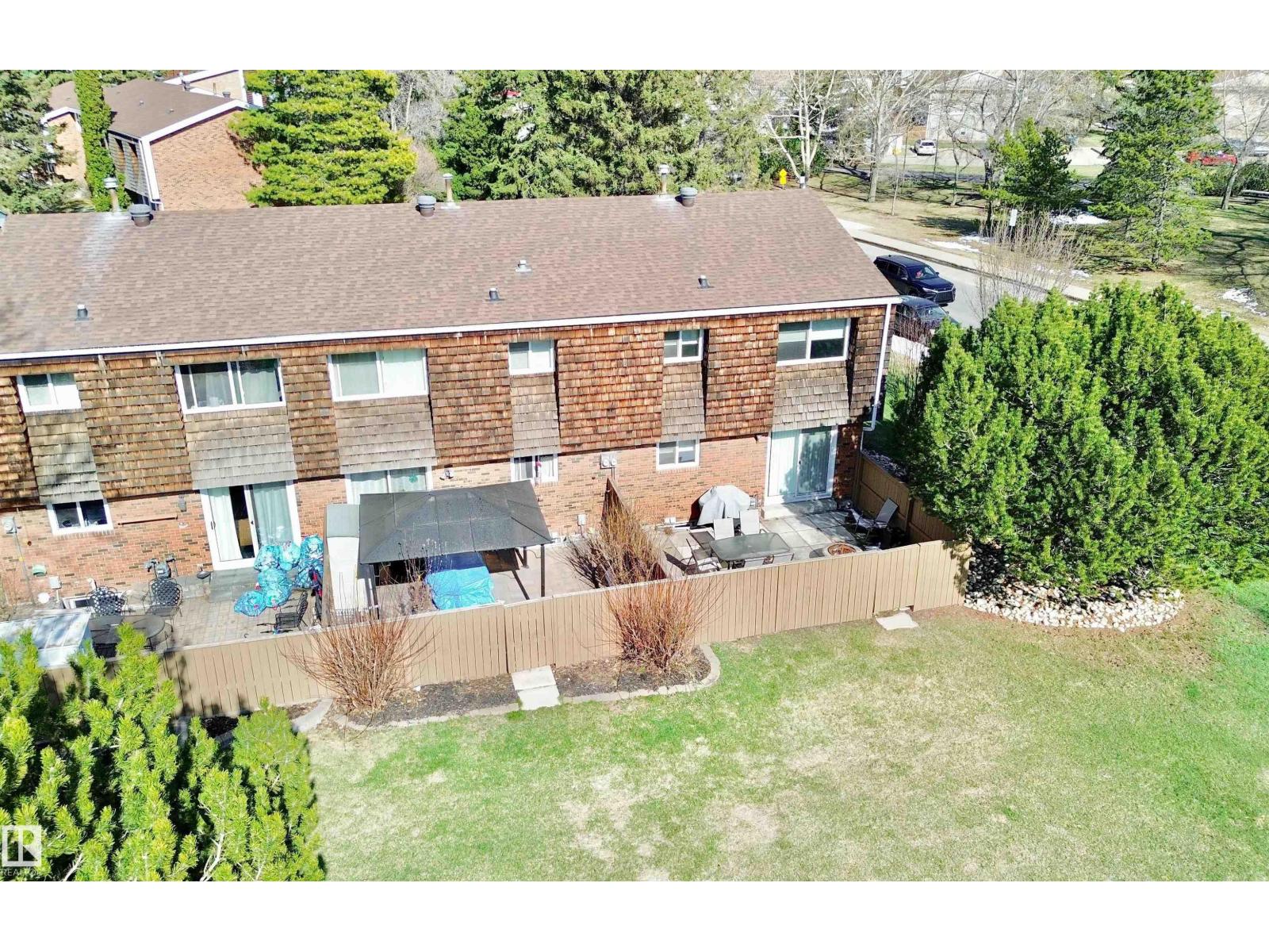 145 GREAT OA, Sherwood Park