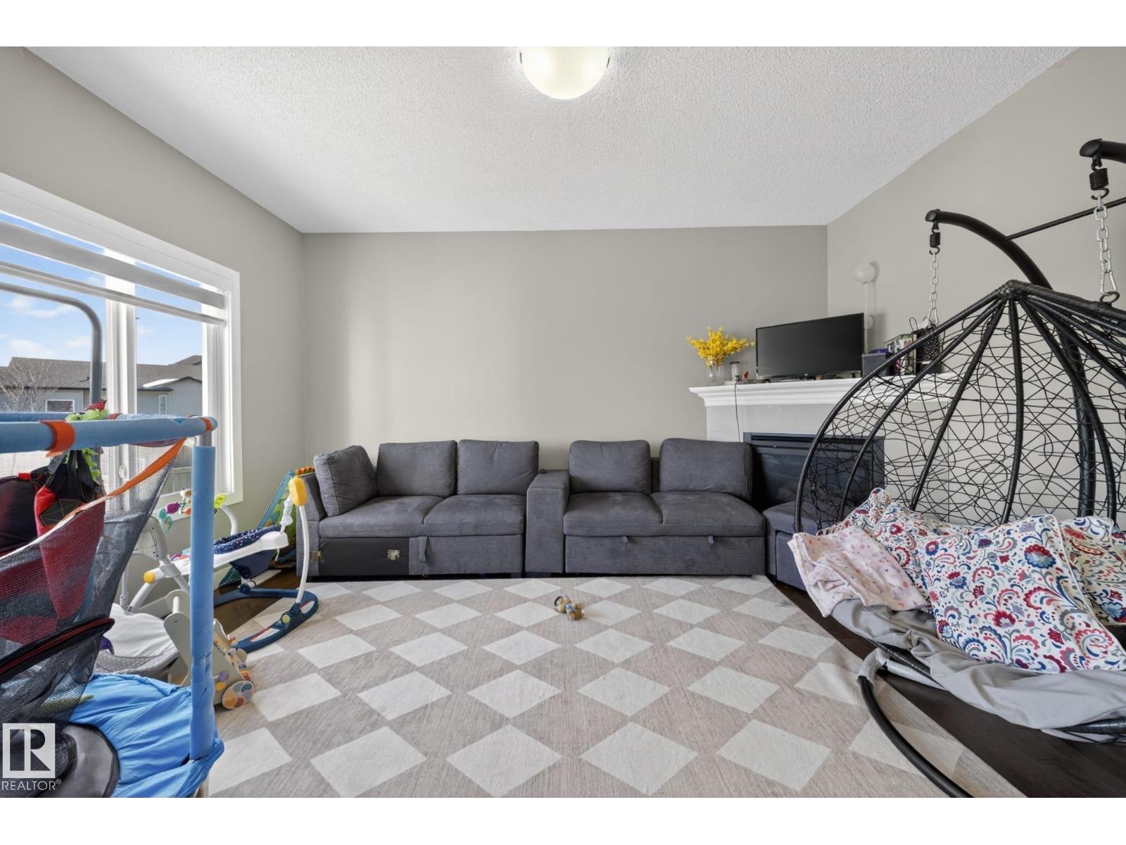 3639 15A ST NW, Edmonton